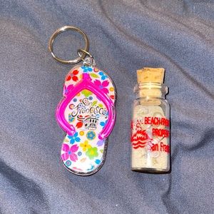 Bundle of San Francisco souvenirs